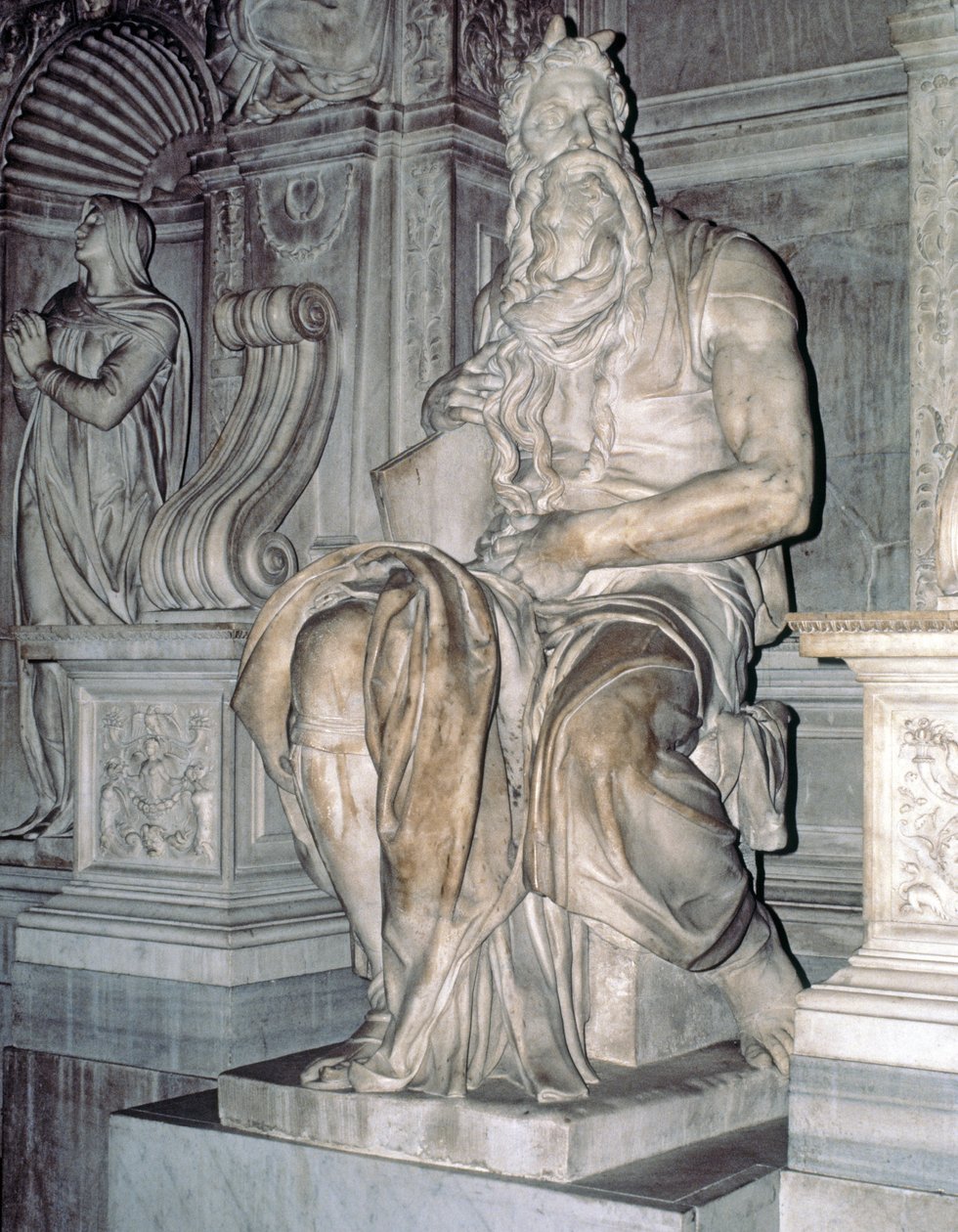 Mojžíš, socha z hrobu papeže Julia II. (1453-1513) 1513-16 (mramor) od Michelangelo Buonarroti
