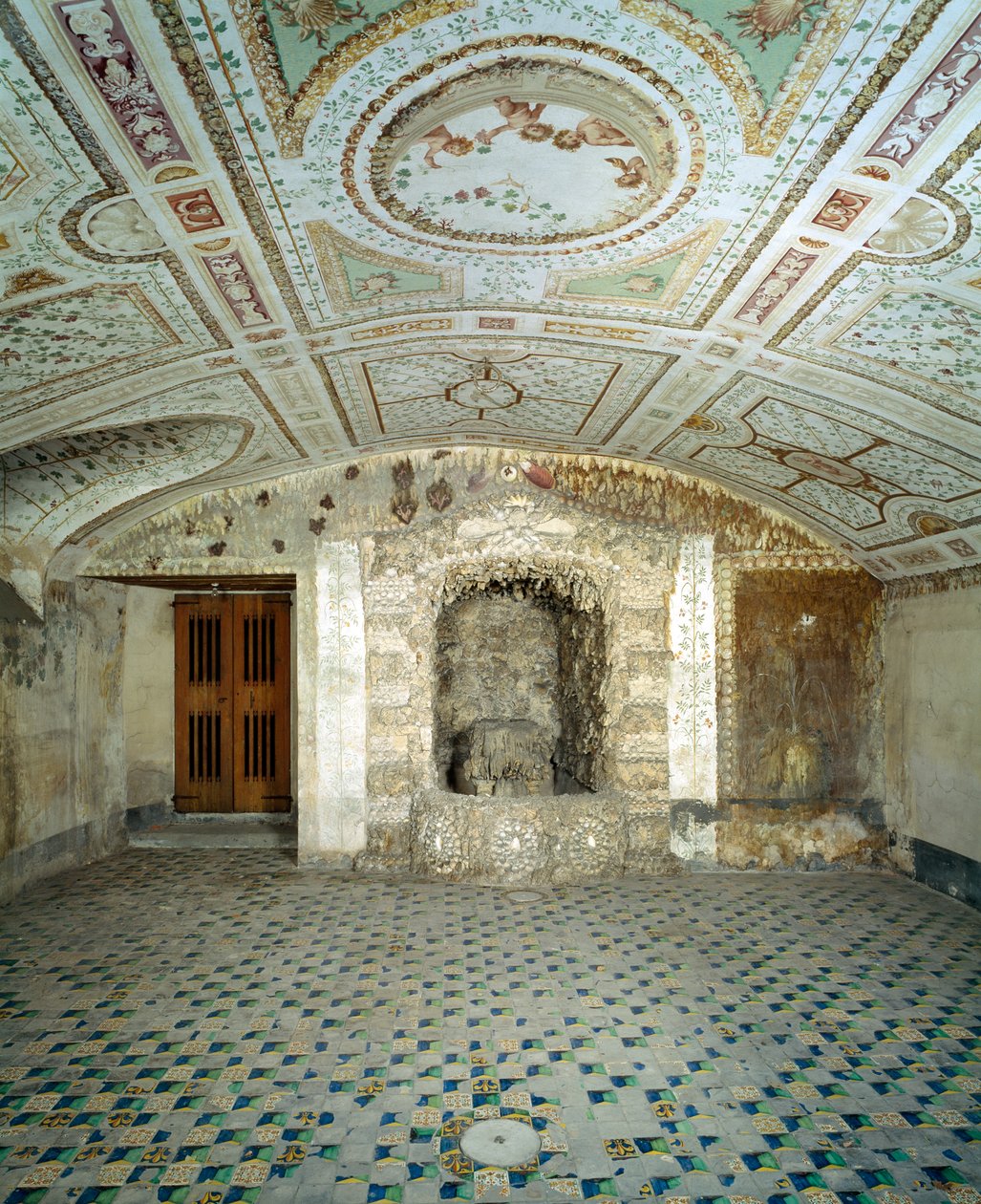 Pohled do interiéru sklepa, Villa Medicea di Careggi od Michelozzo di Bartolommeo