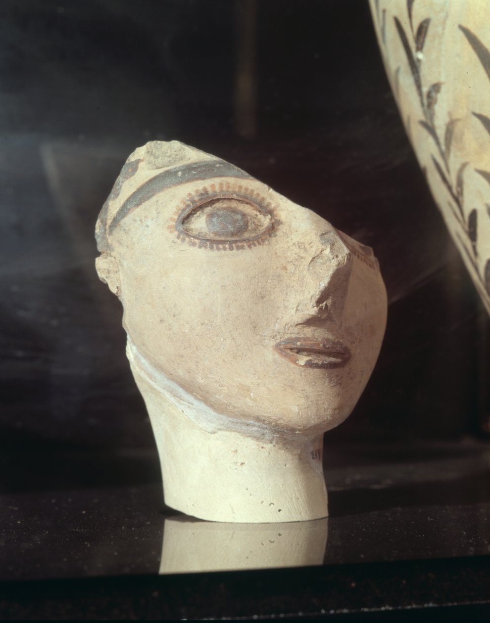 Hlava dívky, z paláce Knossos, Minoan, 1700-1400 př.nl (omítka) od Minoan