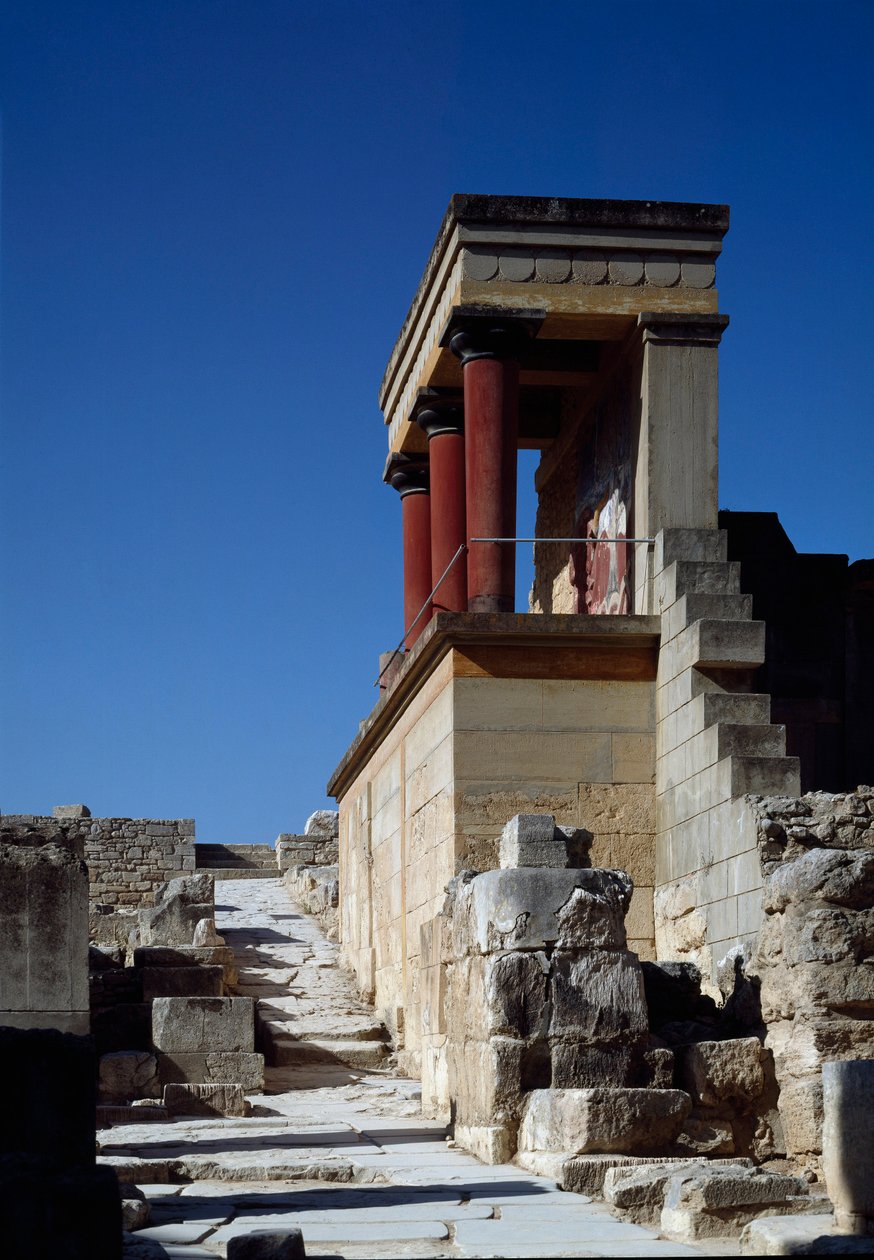 Minojské umění: pohled na severní vchod do paláce krále Minose v Cnossos (Knossos). 1600-1400 před naším letopočtem. Kréta od Minoan