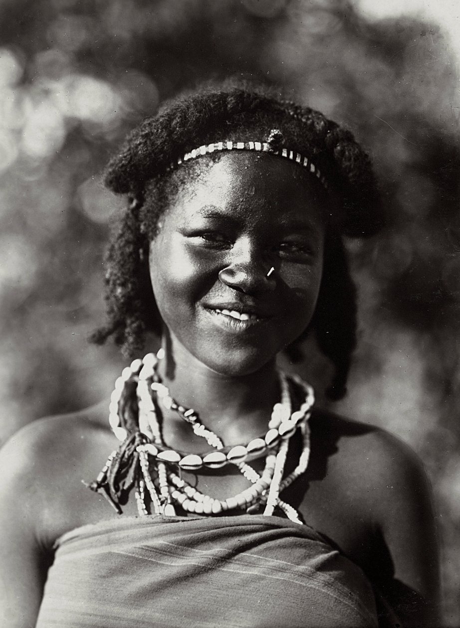 ‚Building an Empire‘ ve fašistickém věku: Cunama girl, 09.05.1936 (čb foto) od Modestino Baldinetti