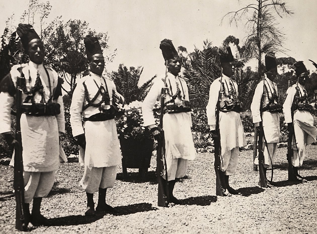 „Budování říše“ ve fašistickém věku: věřící, 09.05.1936 (čb foto) od Modestino Baldinetti