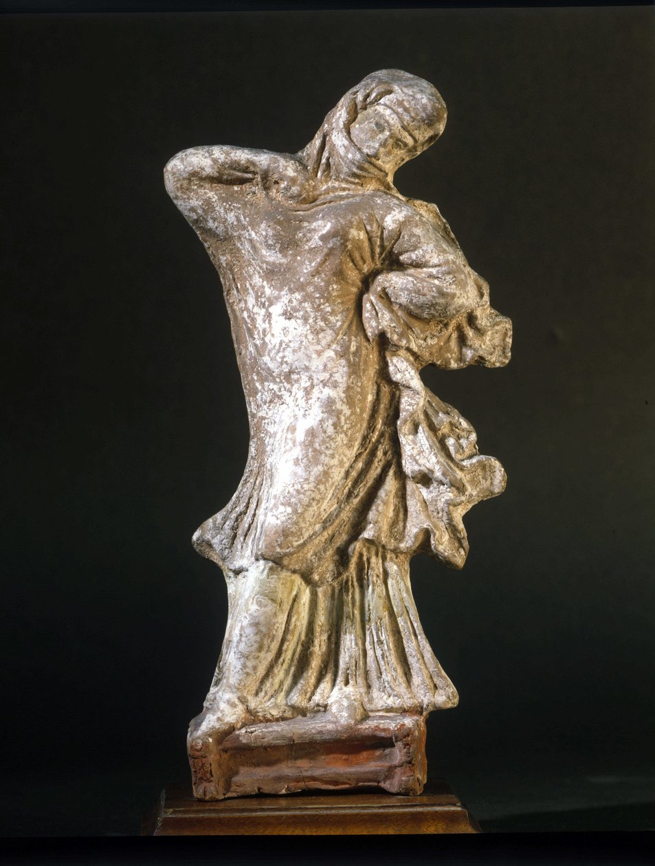 Mykénská civilizace: zahalená tanečnice Tanagra, 3. století před naším letopočtem, Museo della Scala, Milán od Mycenaean Mycenaean