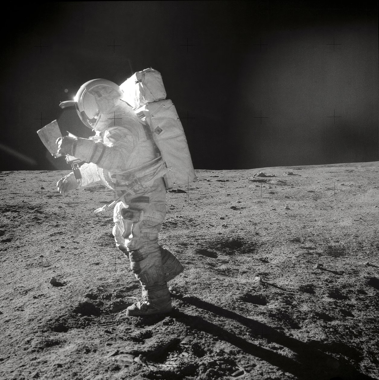 Apollo 14 - NASA, 1971. od NASA Images