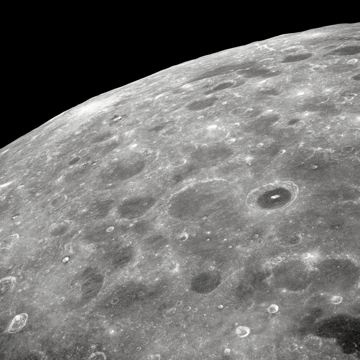 Apollo 8 - NASA, 1968. od NASA Images