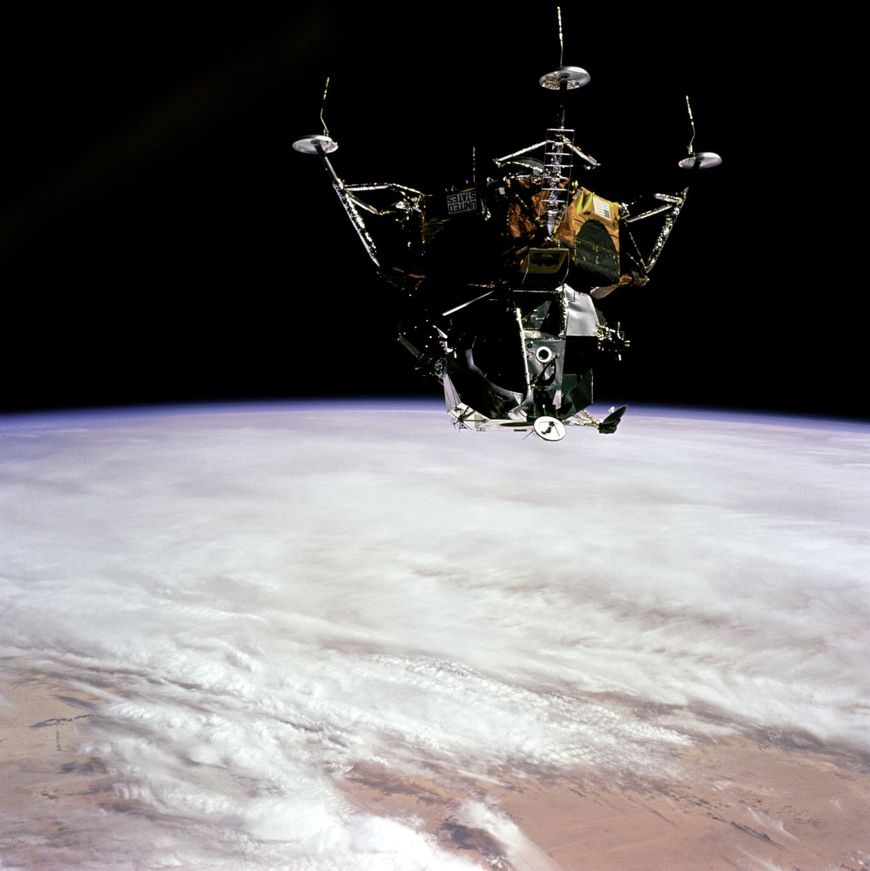 Apollo 9 - NASA, 1969. od NASA Images
