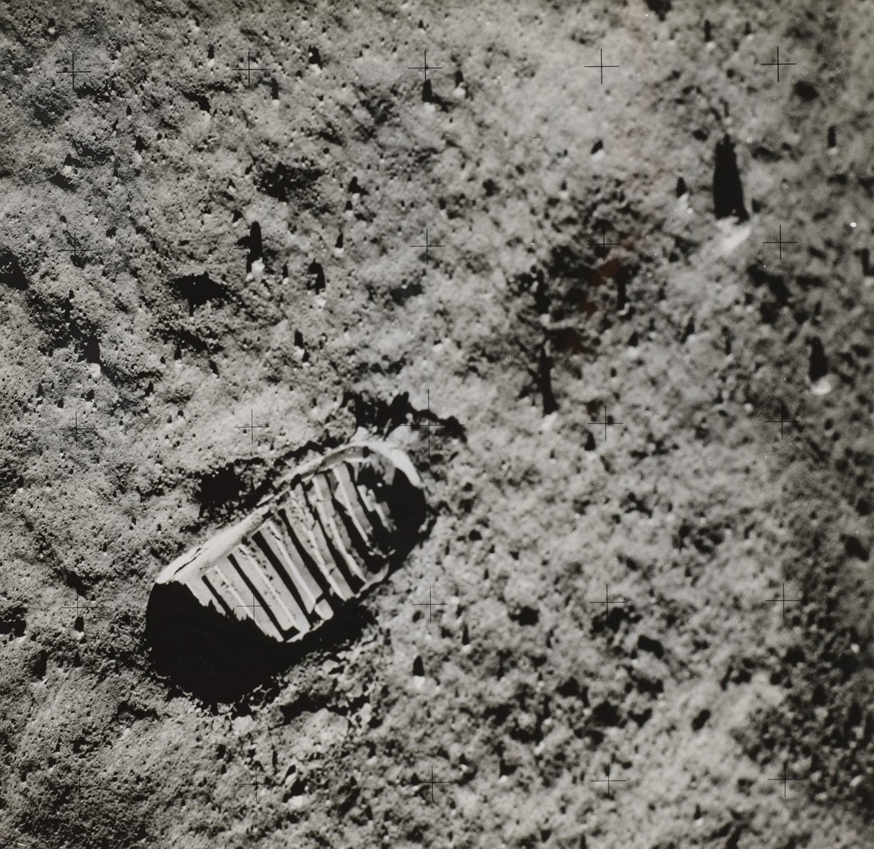 Stopa Buzze Aldrina na povrchu Měsíce, 1969. od NASA Images