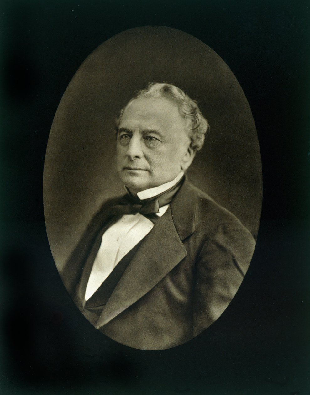 Isaac Pereire (1806-80), z "Galerie Contemporaine", asi 1874-78 od Nadar