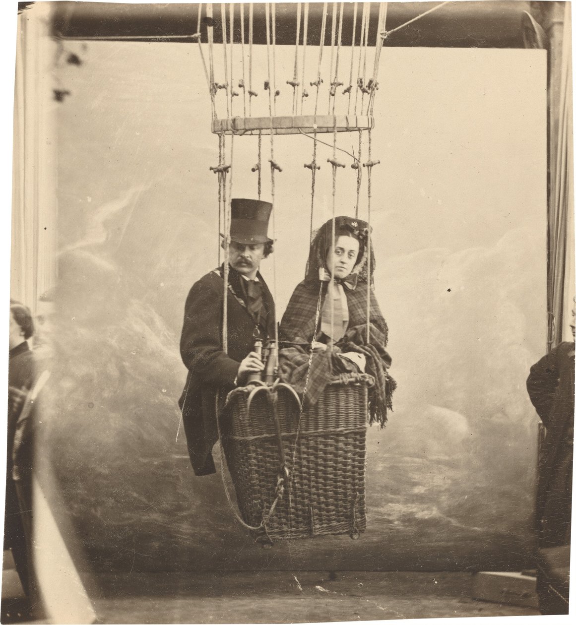 Autoportrét s manželkou Ernestine v balónové gondole, c. 1865, vytištěno ca. 1890. od Nadar