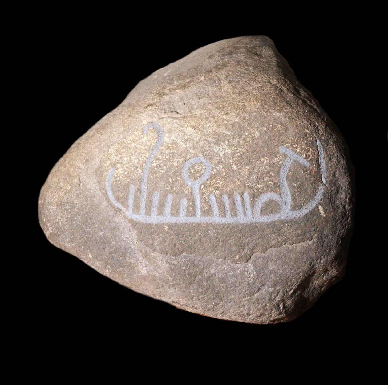 Švédské neolitické graffiti představující loď. Stockholmské historické muzeum semiš od Neolithic Neolithic