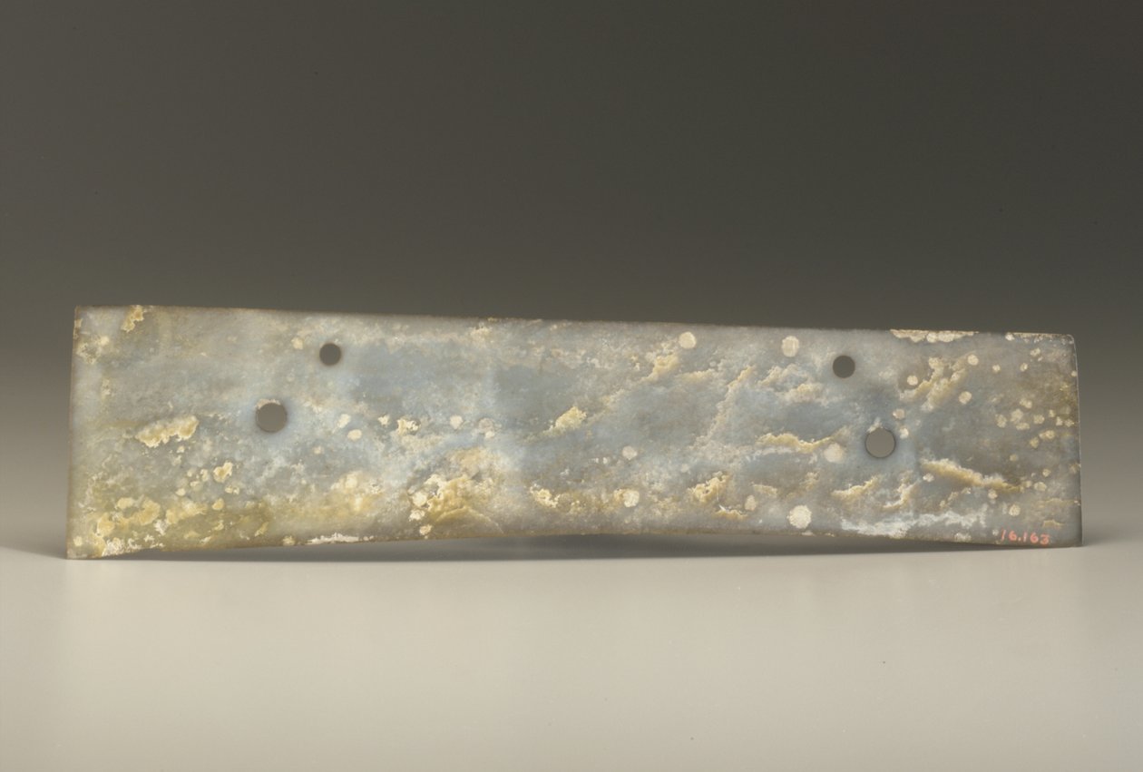 Vidlicový sekáč (zhang), kultura Qijia, cca 2500-2000 př. n. l. (nefrit) od Neolithic Period Chinese School