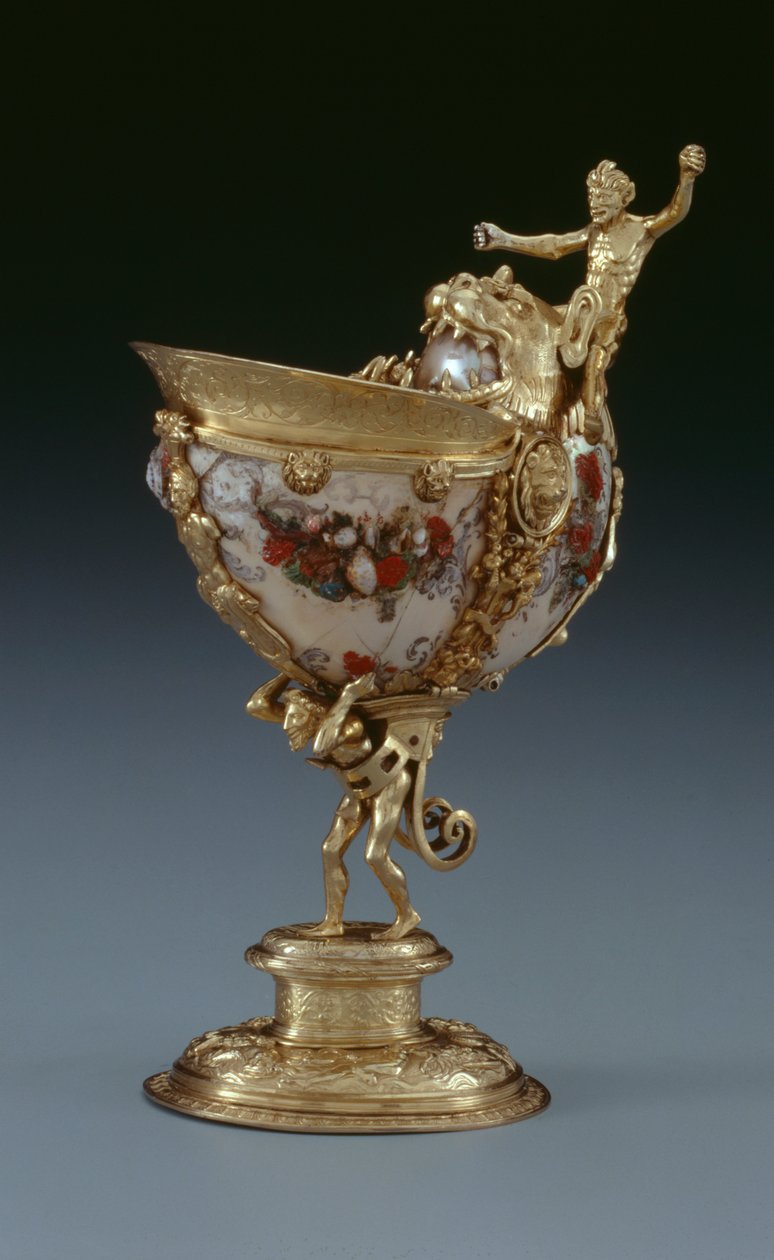 Pohár Nautilus, cca 1560 (zlacené stříbro, nautilus a malovaná perleť) od Netherlandish School