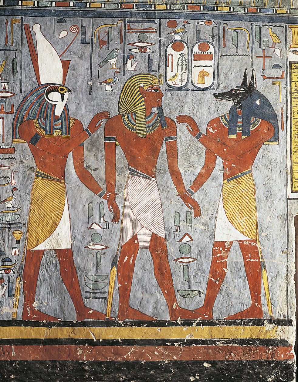 Faraon mezi bohy Harsiesis a Anubis od New Kingdom Egyptian