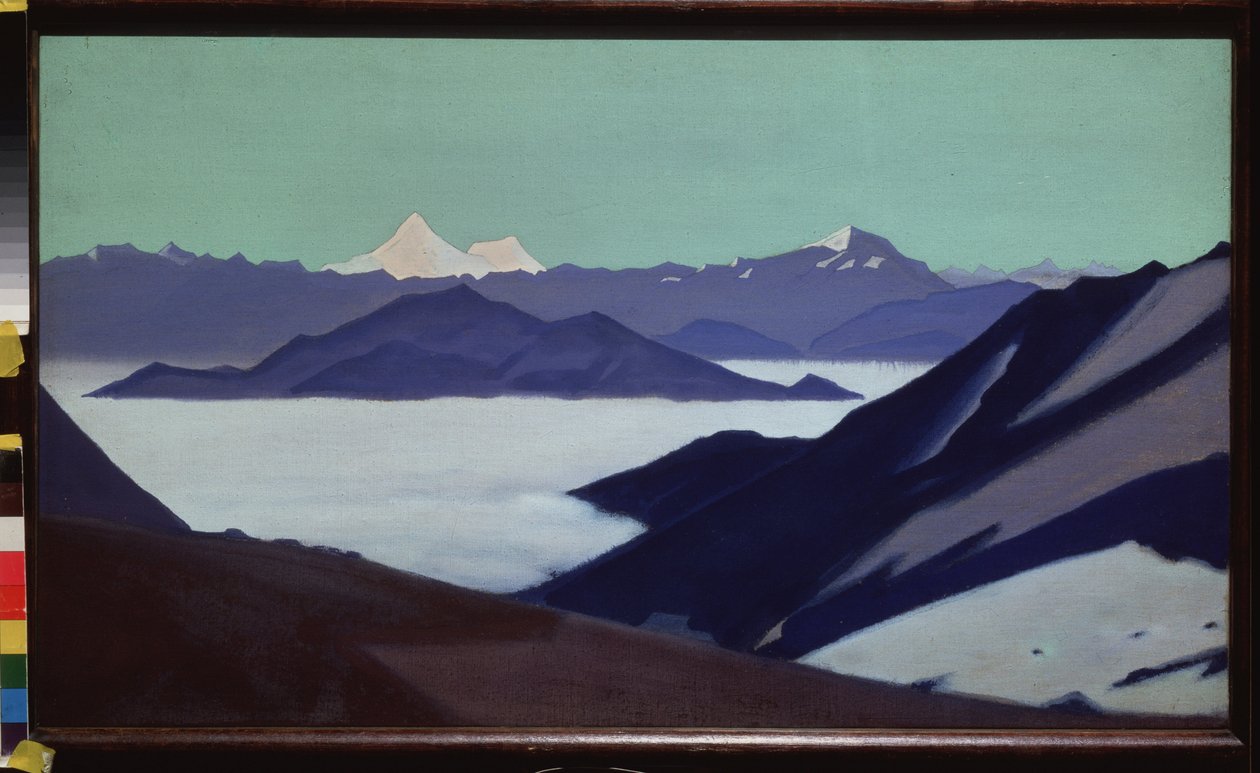 Himaláje (Tibet). Mlha v horách. (Himálaj. Mlha v horách). Dílo Nicholase Roericha (1874-1947), tempera na plátně, před 1936. Ruské umění, 20. století, symbolika. Státní ruské muzeum, Petrohrad. od Nicholas Roerich