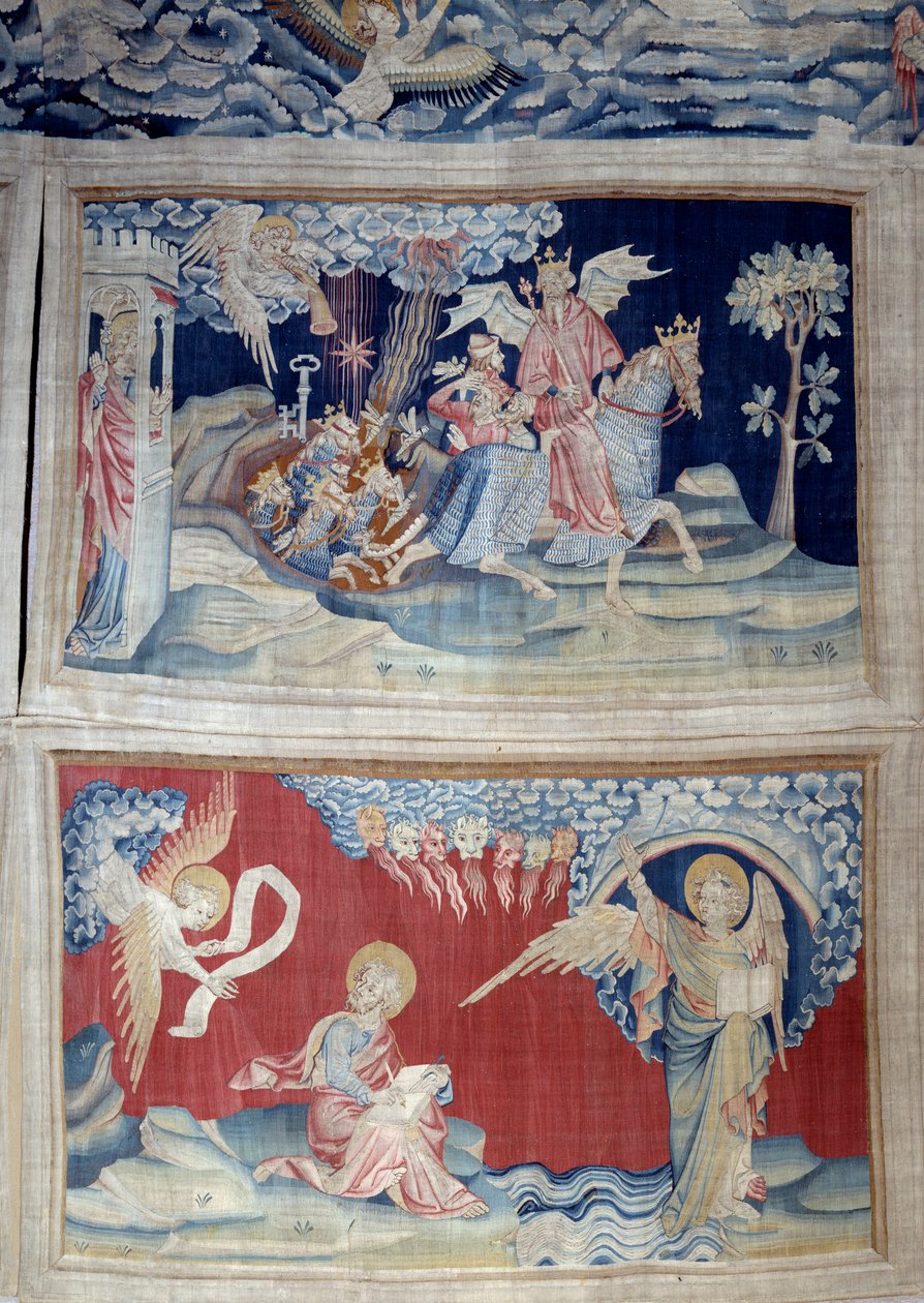 Vising of Revelation (1373-1383), n. 24: pátá trubka: klávesa vypustí kobylky. Níže, n. 27, anděl v knize se zjevuje svatému Janovi, který přepisuje božské poselství do zvuku sedmi tonerů. Tapiserie od Nicolase Bataille (133 od Nicolas Bataille