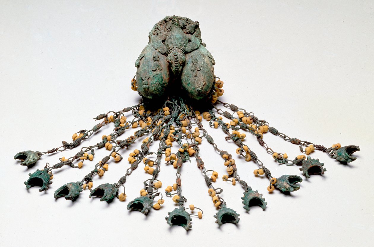 Dvojitý přívěsek na vejce, Igbo-Ukwu, 9. - 10. století (olovnatý bronz) od Nigerian