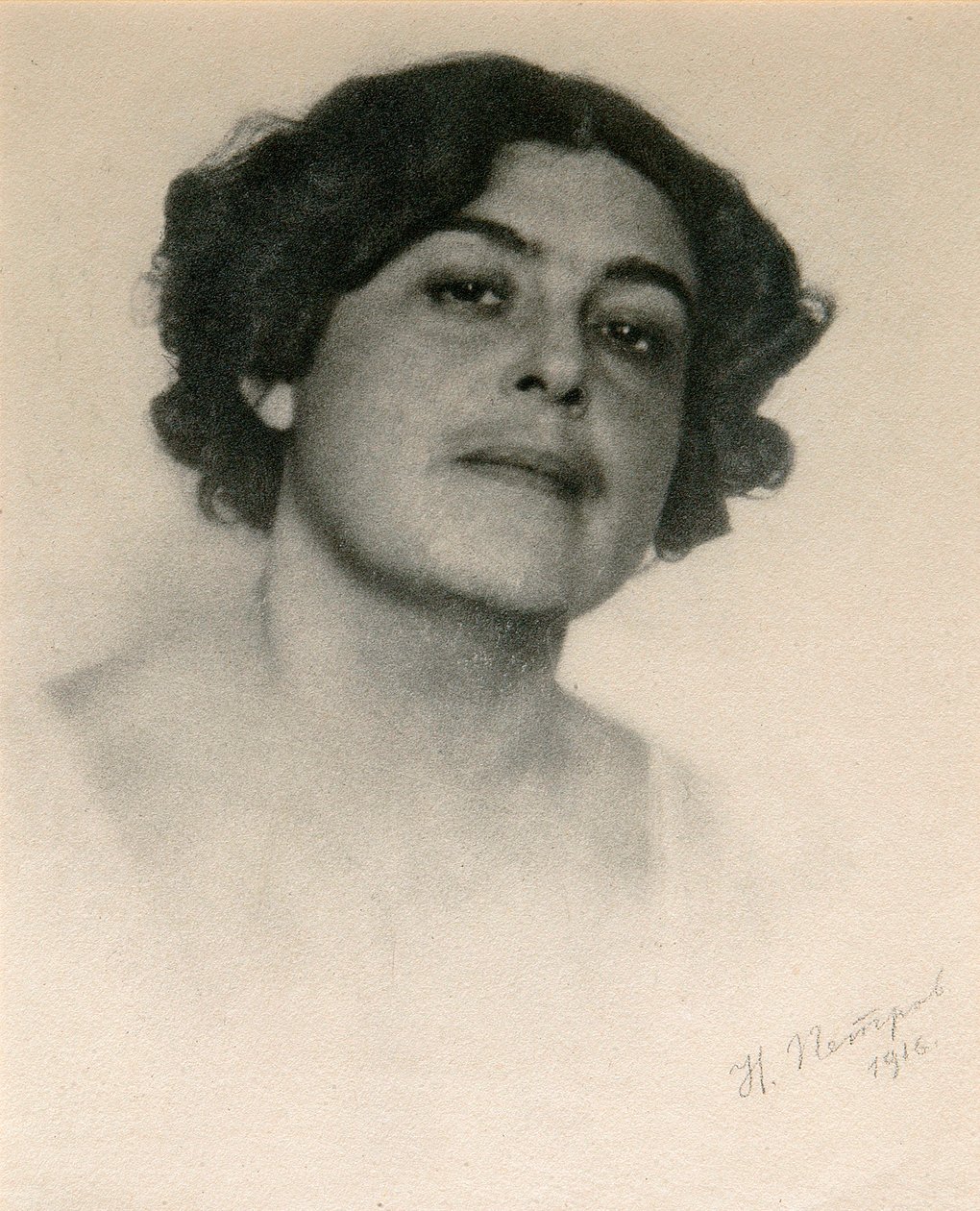 Portrét ruské herečky Voronets, c1916 od Nikolai Petrov