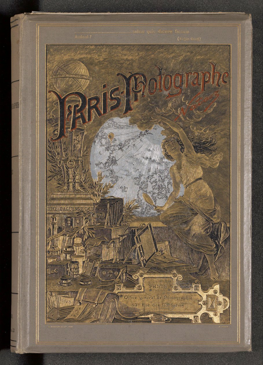 Paris-Photographer první rok 1891 (název na objektu) od Office général de photographie
