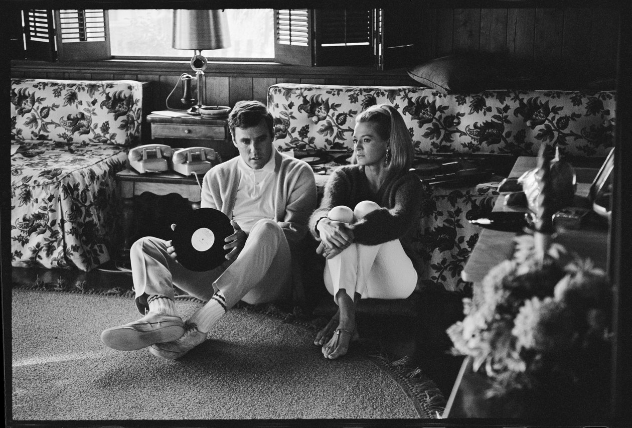 Burt Bacharach doma s Angie Dickinsonovou od Orlando Suero