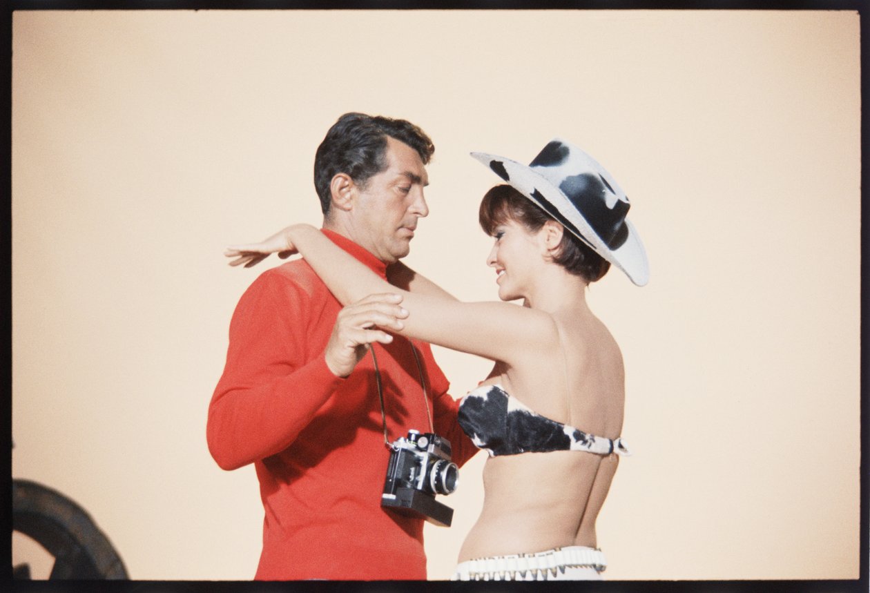 Dean Martin jako Matt Helm na scéně 