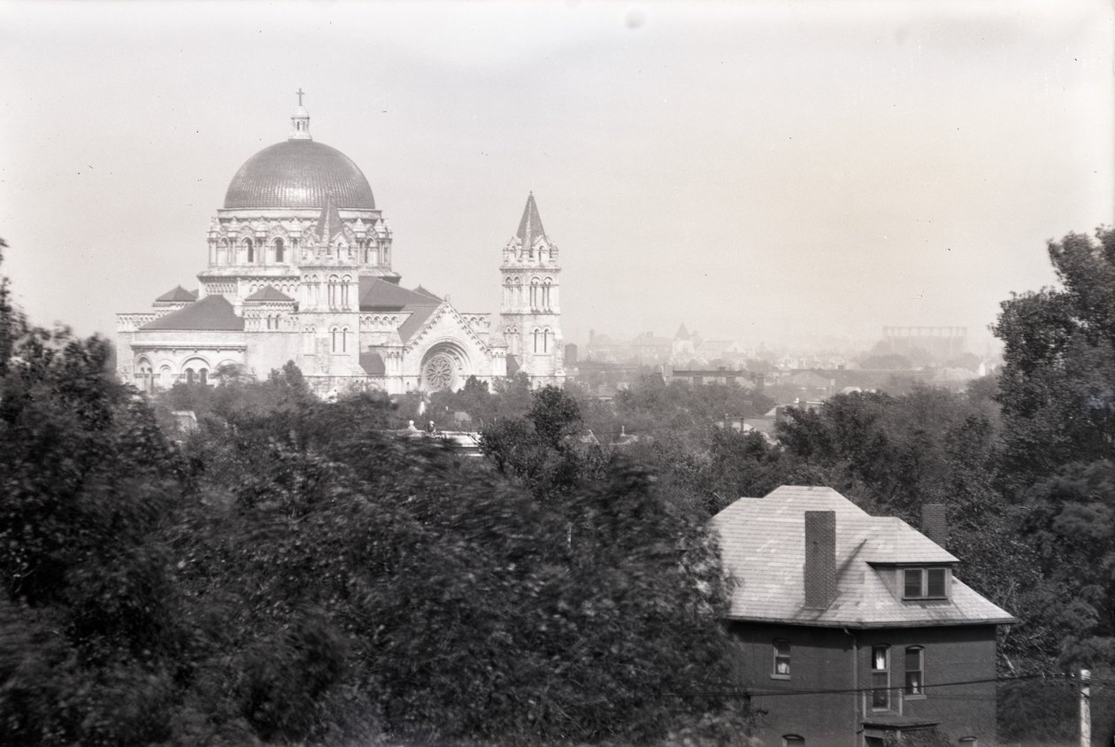 Nová katedrála z nemocnice Barnes, St. Louis, 19. září 1919 od Oscar Kuehn