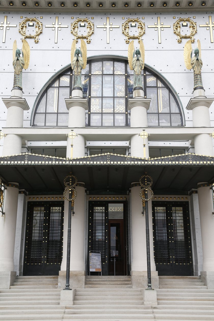 Kostel Am Steinhof (kostel Leopld) navržený Otto Wagnerem, Vídeň, Rakousko (foto) od Otto Wagner