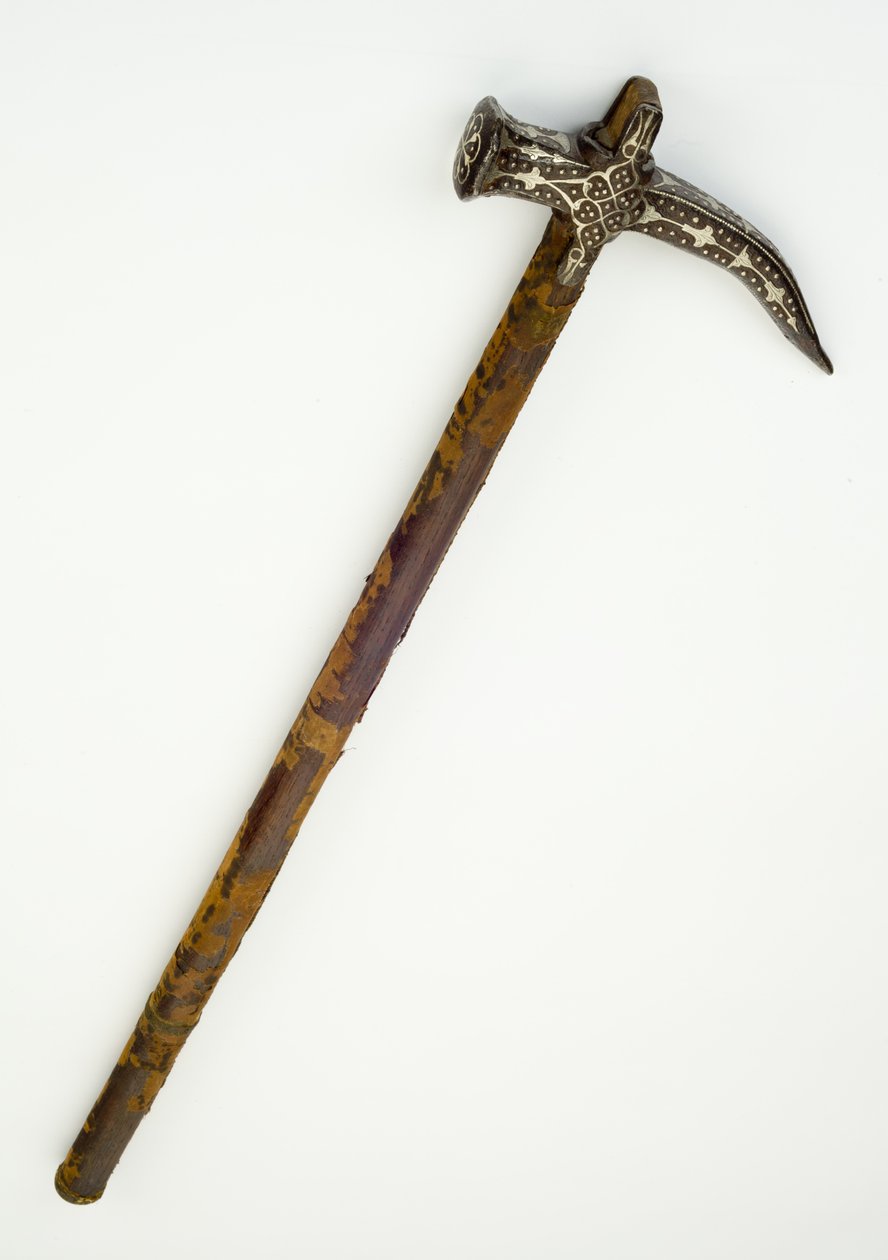Válečné kladivo, cca 1680 (železo a dřevo se stříbrným drátem a textiliemi) od Ottoman School