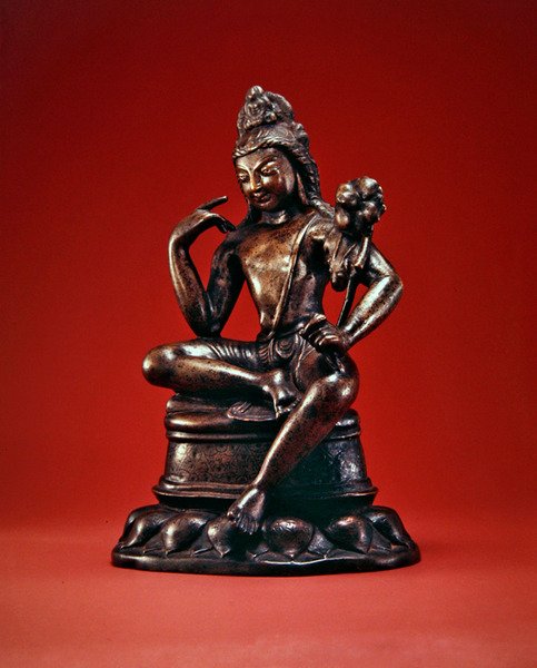Padmapani Lokeshvara sedící v meditaci, první polovina 7. století (bronz vykládaný stříbrem a mědí) (viz také 394853) od Pakistani School