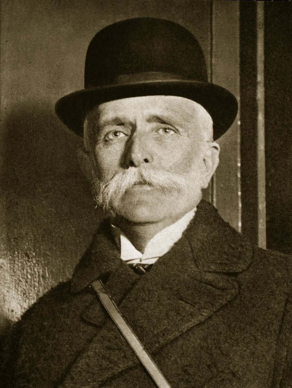 Ministr financí Jose Yves Limantour přijíždí do New Yorku v březnu 1911 od Paul Thompson