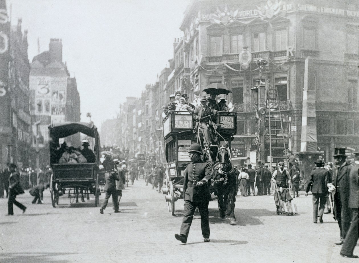 Ludgate Circus, Londýn, připravený na diamantové jubileum královny Viktorie, 1897 od Paul Martin