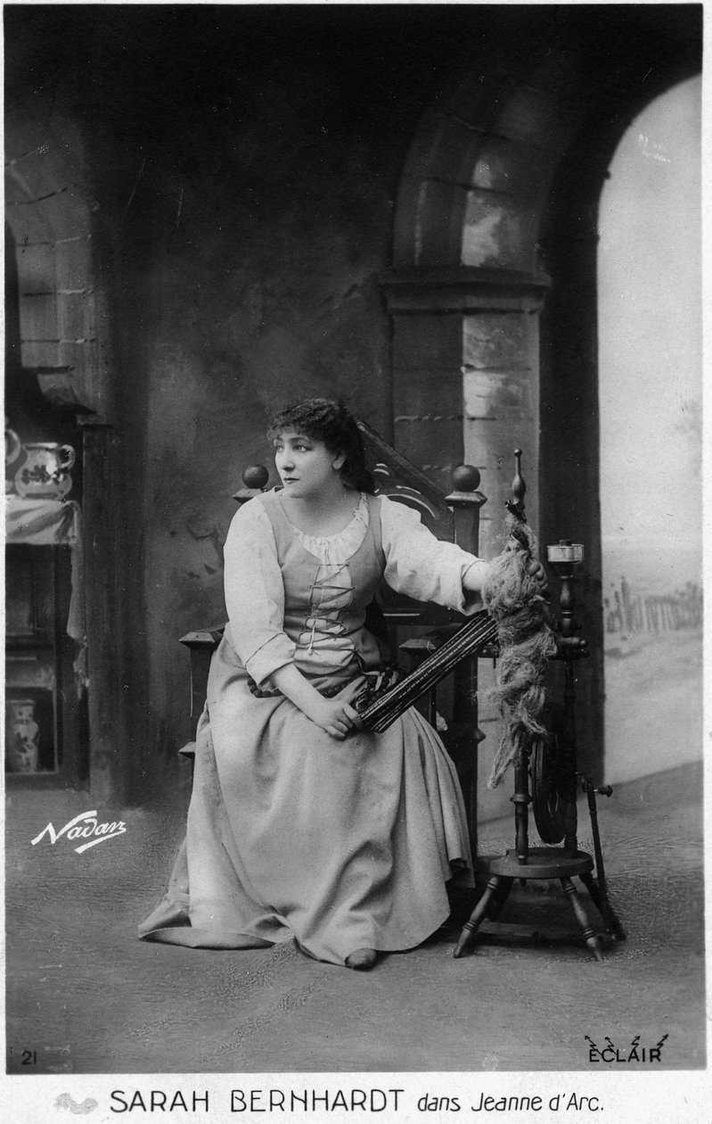 Henriette Rosine Bernard aka Sarah Bernhardt (1844-1923) jako "Johanka z Arku" od Julese Barbiera od Paul Nadar