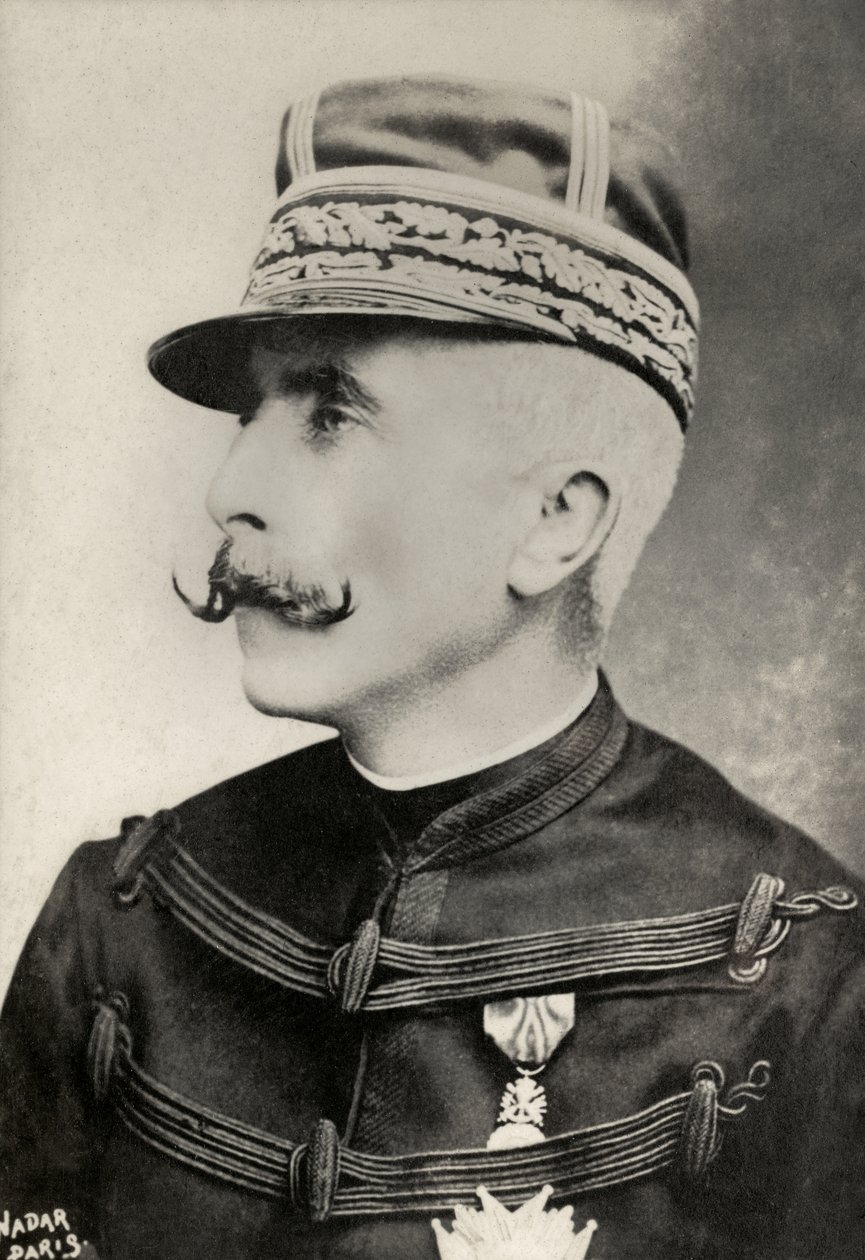 Portrét francouzského generála Auguste De Galliffeta (foto) od Paul Nadar