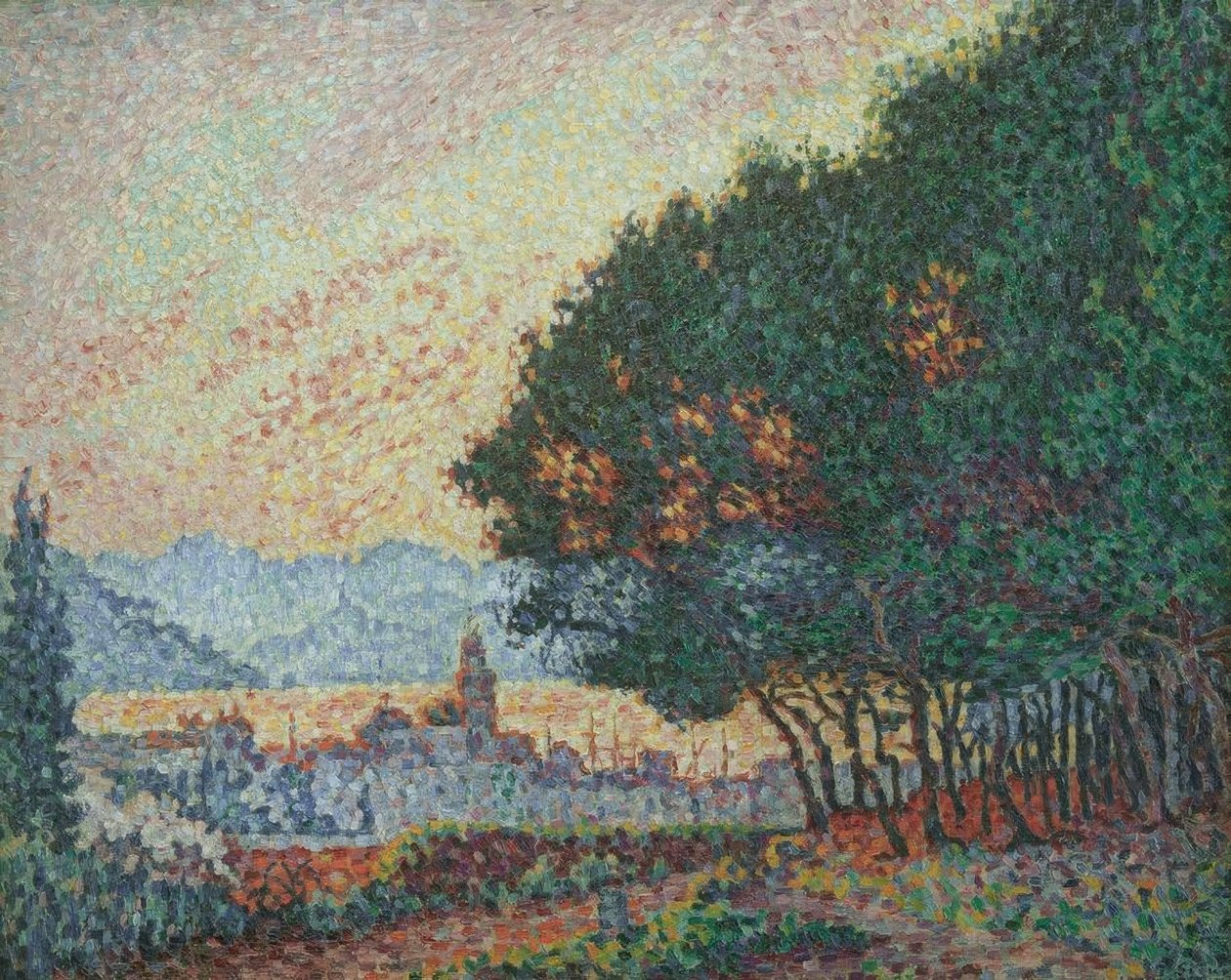 Saint-Tropez, město a borovice od Paul Signac