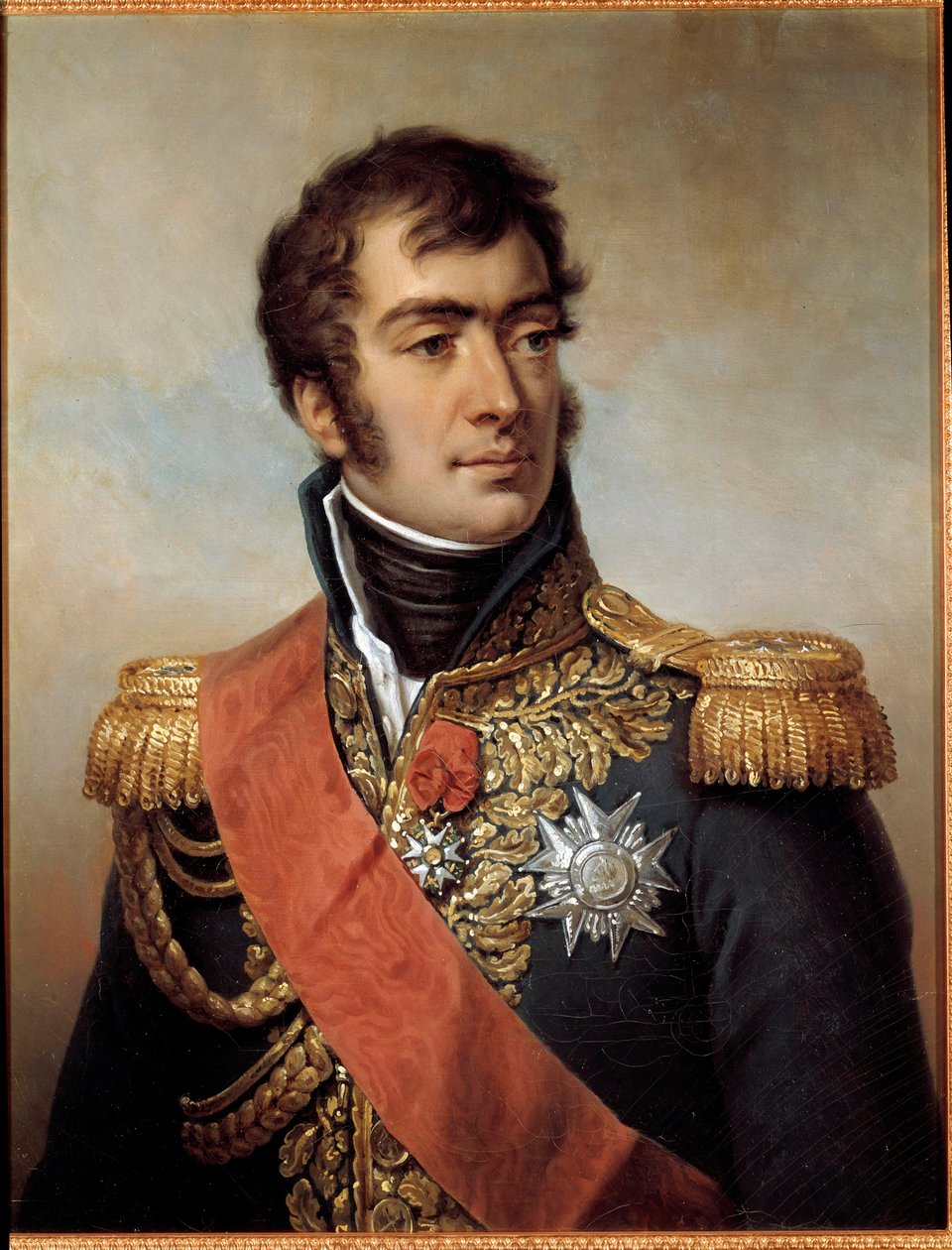 Portrét Auguste Frederic Louis (Auguste-Frederic-Louis) z Viesse de Marmont, vévoda z Raguse Marechal z říše v roce 1809 (1774-1852) - reprezentován v uniformě s plaketou Čestné legie v rámci restaurování. Obraz Paulina Jean-Baptista od Paulin Jean Baptiste Guerin