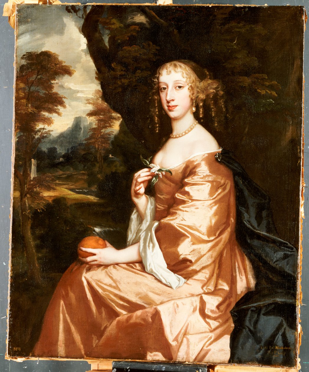 Portrét lady Penelope Nicholas, držící pomeranč v krajině od Peter Lely