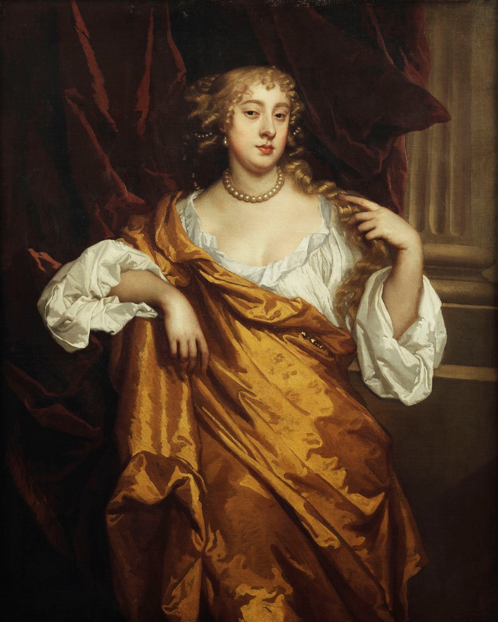 Portrét Hon. Mary Wharton, stojící tříčtvrteční, v bílé košilce a žlutém hábitu u kaštanového sloupu, od Peter Lely