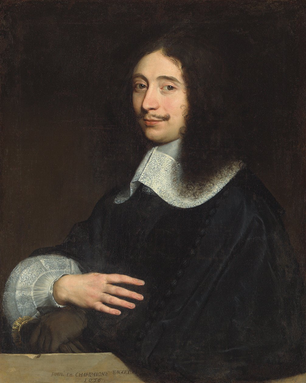 Portrét gentlemana, tradičně identifikovaného jako Noël de Bullion, polodlouhý, v černém s krajkovým límcem a rukávem, s rukavicemi v levé ruce, 1656 od Philippe de Champaigne