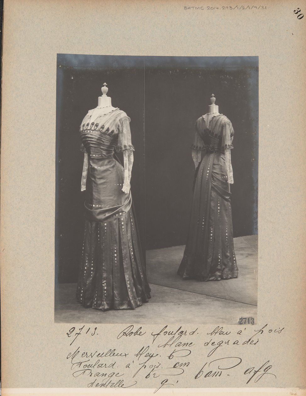 Stránka alba: House of Worth, Dress od Photographer French