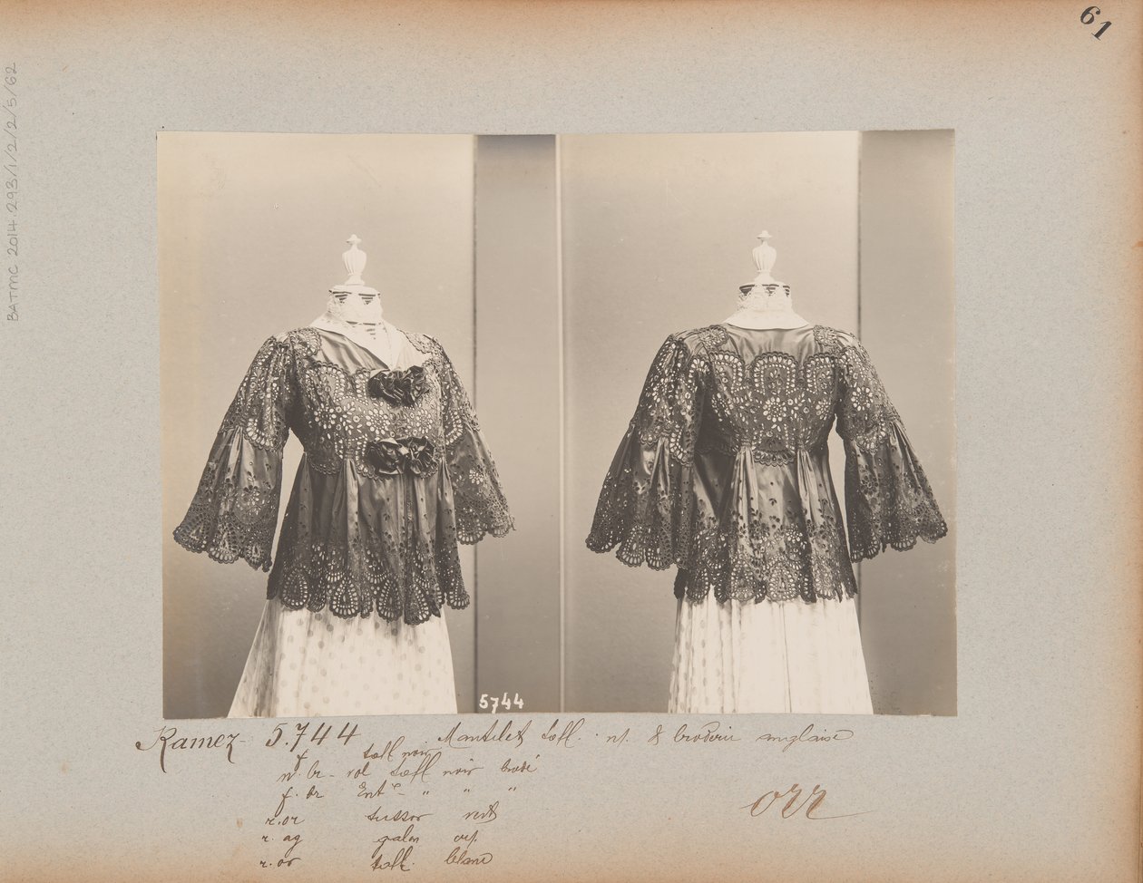 Stránka alba: House of Worth, Jacket (Mantelet) od Photographer French