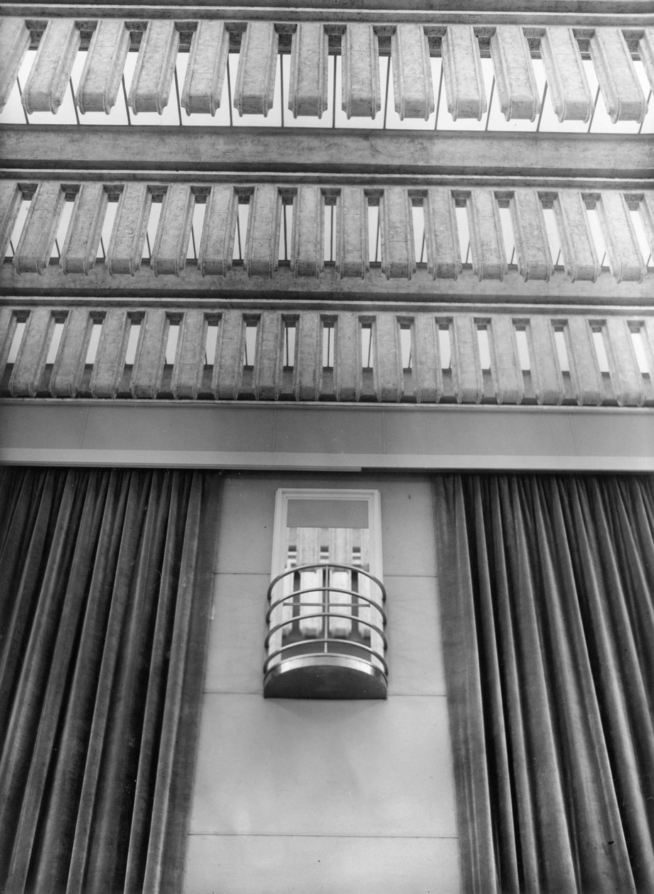 Detail zdi Hauptfunksaal v budově NORAG v Hamburku, kolem roku 1931 (čb foto) od Photographer German