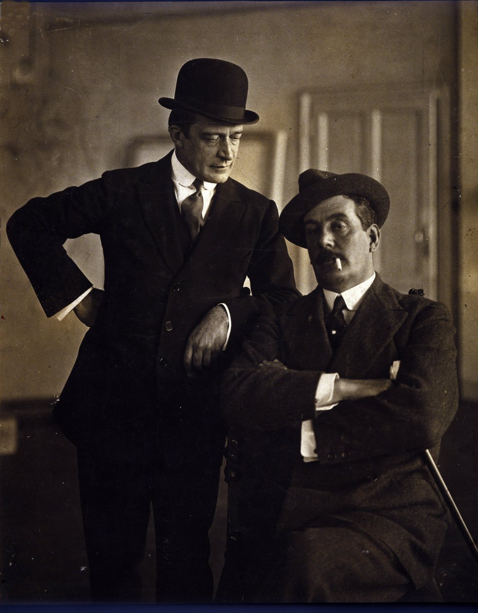 Skladatel Giacomo Puccini (1858-1924) a hudební vydavatel Tito Ricordi II (1865-1933). od Photographer Italian