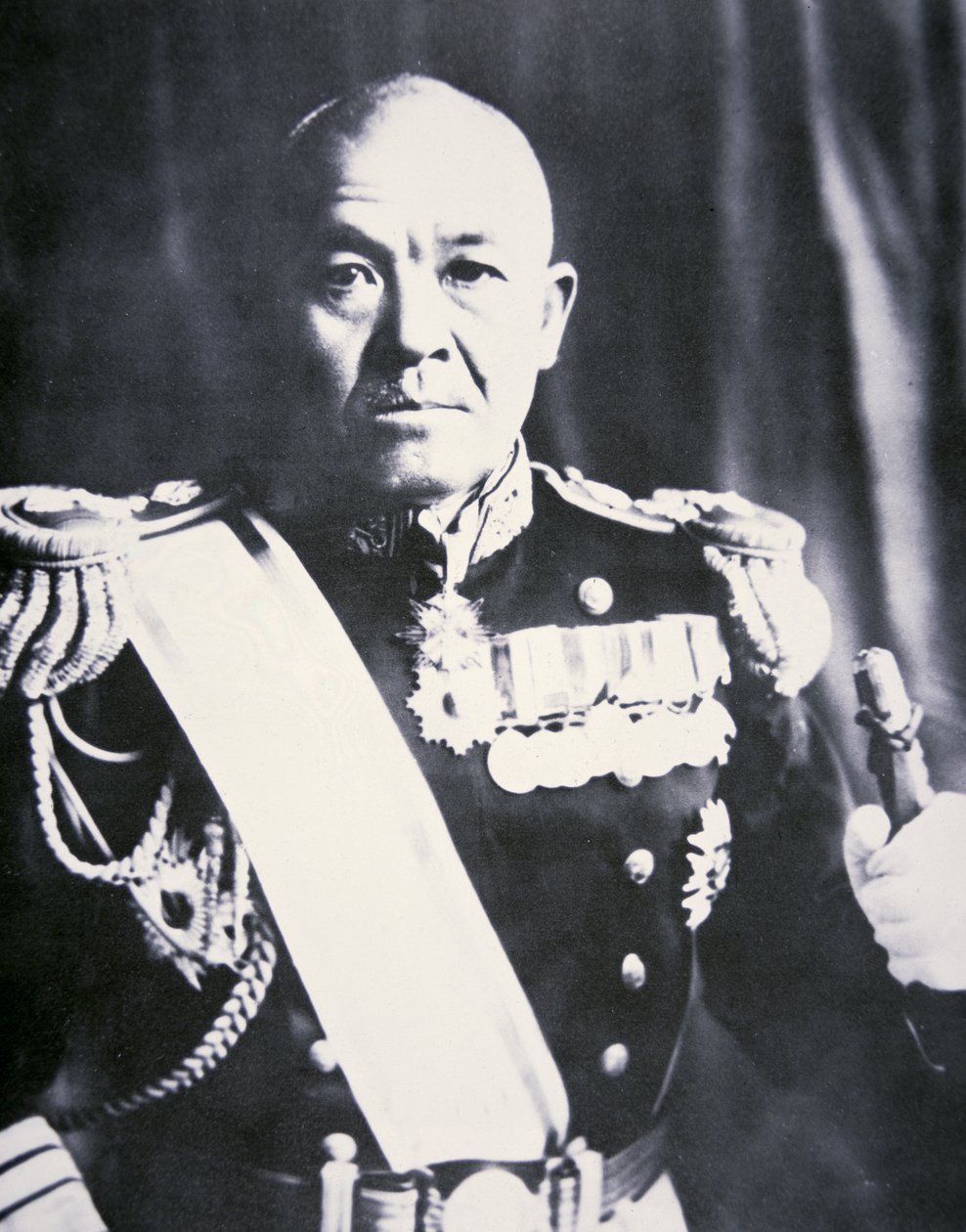 Viceadmirál Chuichi Nagumo (černobílá fotografie) od Photographer Japanese