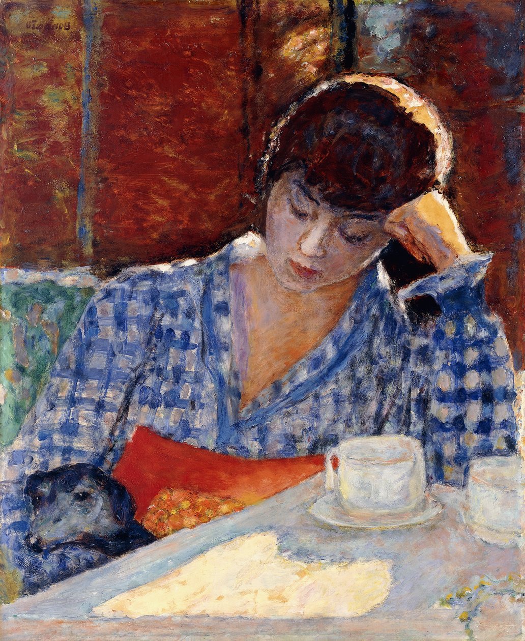 Žena se opírala o její loket se psem a zátiší od Pierre Bonnard