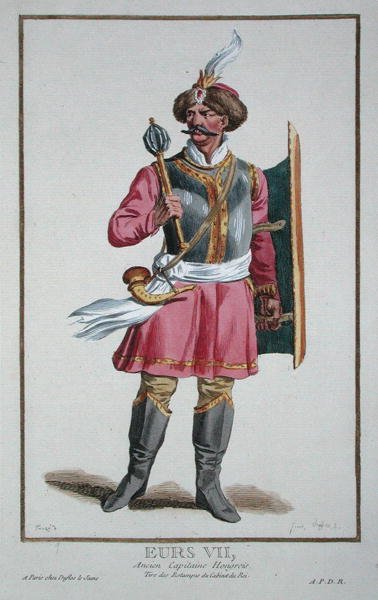 Eurs VII z „Recueil des Estampes, Representant les Rangs et les Dignites, podle Kostýmu všech existujících národů“, vydaného roku 1780 (ručně kolorovaná rytina) od Pierre Duflos