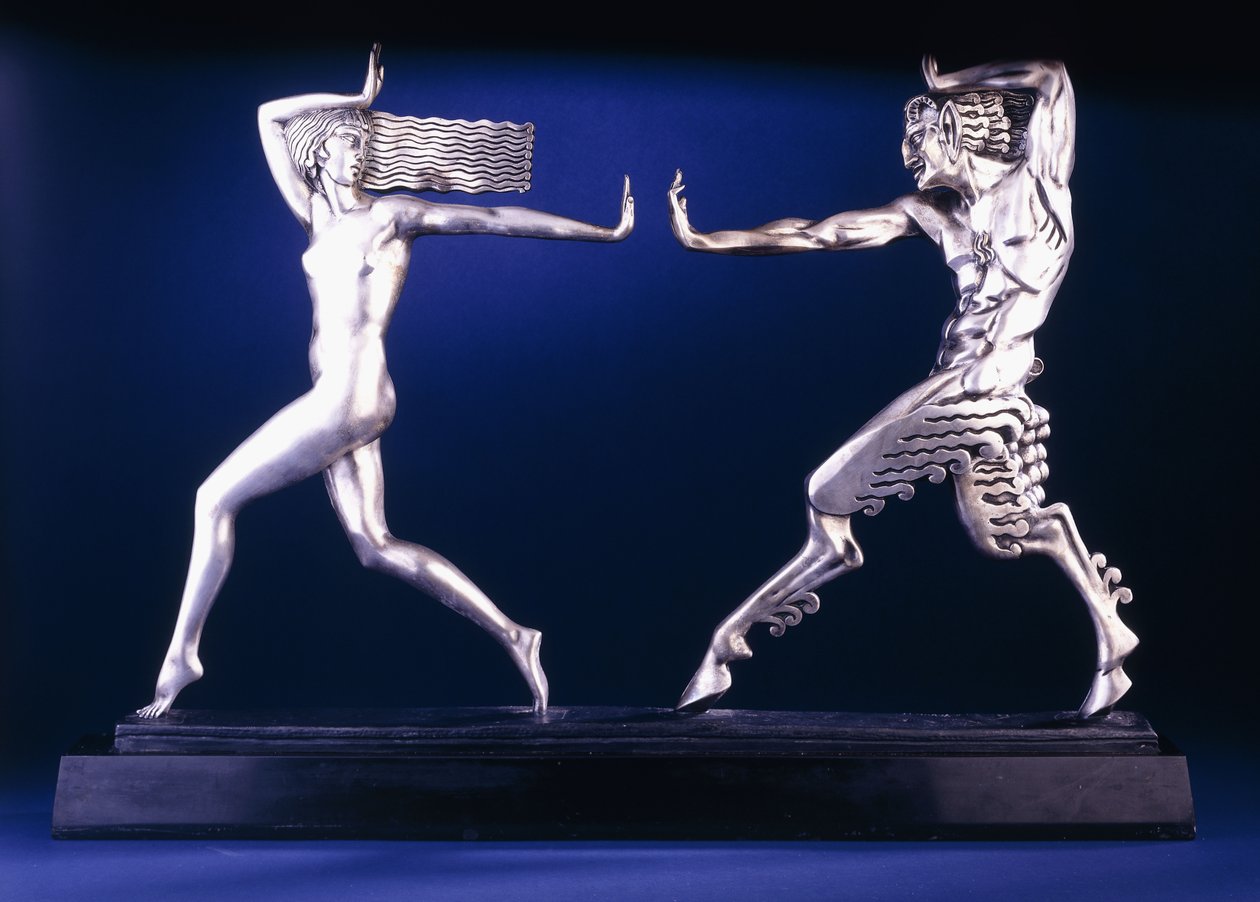 Skupina nymfy a faunů, 20. století (stříbřený bronz na mramorovém podstavci) od Pierre le Faguays