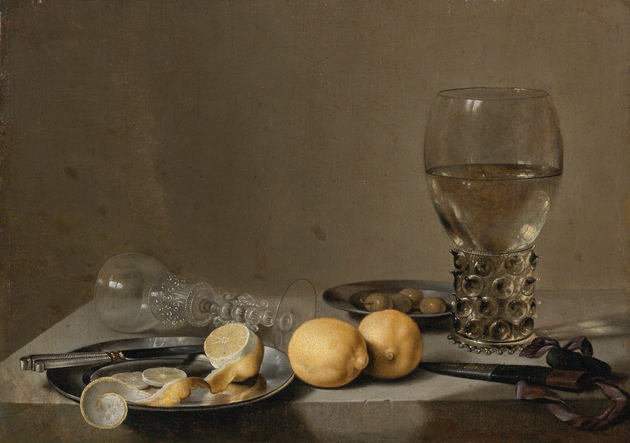 Zátiší se dvěma citrony, benátskou sklenicí, Roemerem, nožem a olivami na stole od Pieter Claesz
