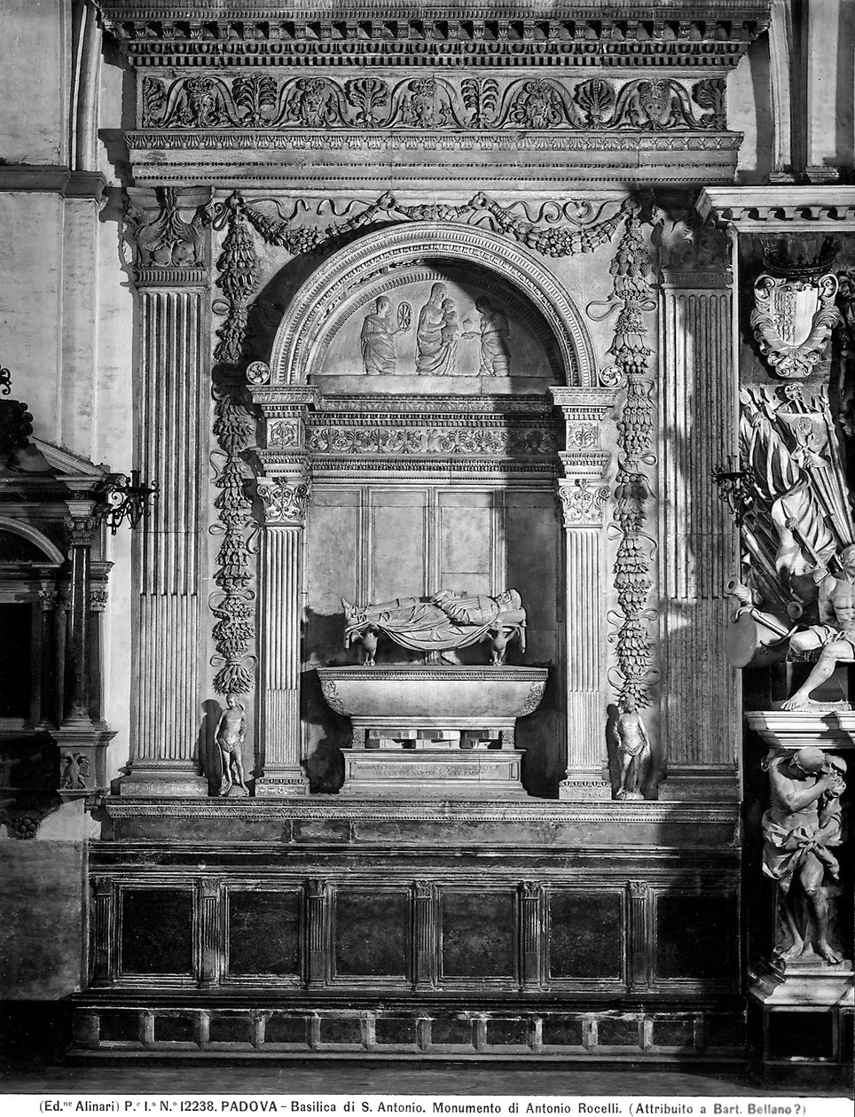 Památník Antonia Roselliho (mramor) od Pietro Lombardo