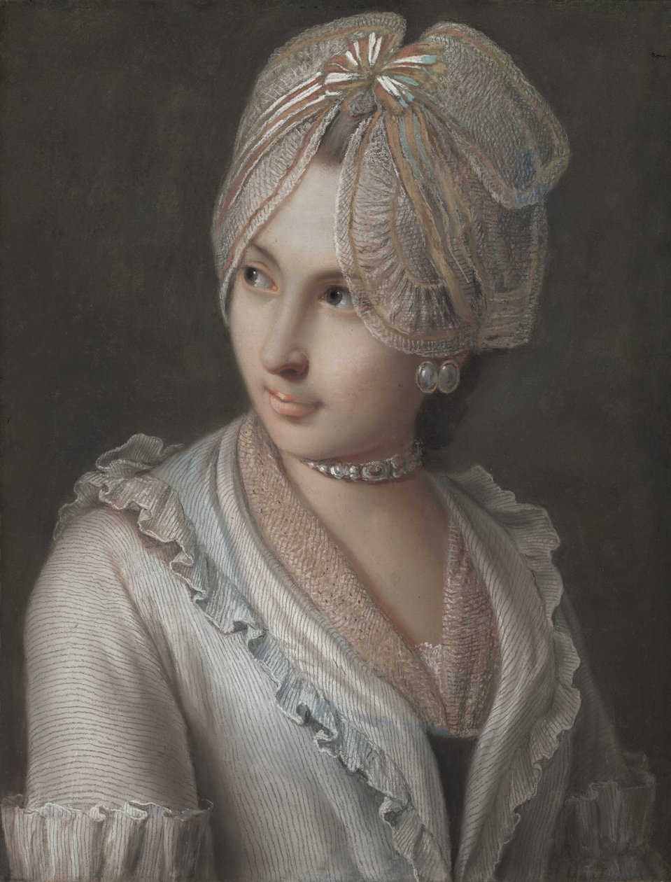 Elegantní mladá dáma s krajkovou čepicí od Pietro Antonio Rotari