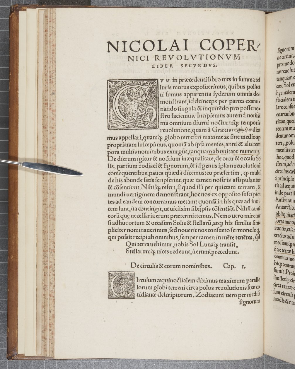 Liber secundus, „De revolutionibus orbium caelestium“, od Mikuláše Koperníka od Polish School