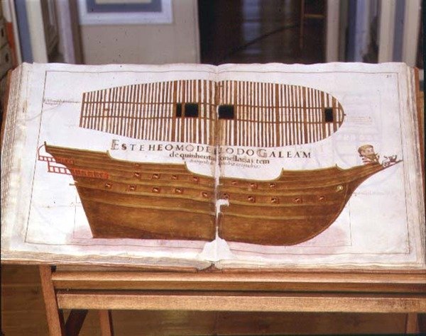 Plan of a Galleon, strana 88 Carpinterovy knihy Carpentry Designs, 1616 od Portuguese School